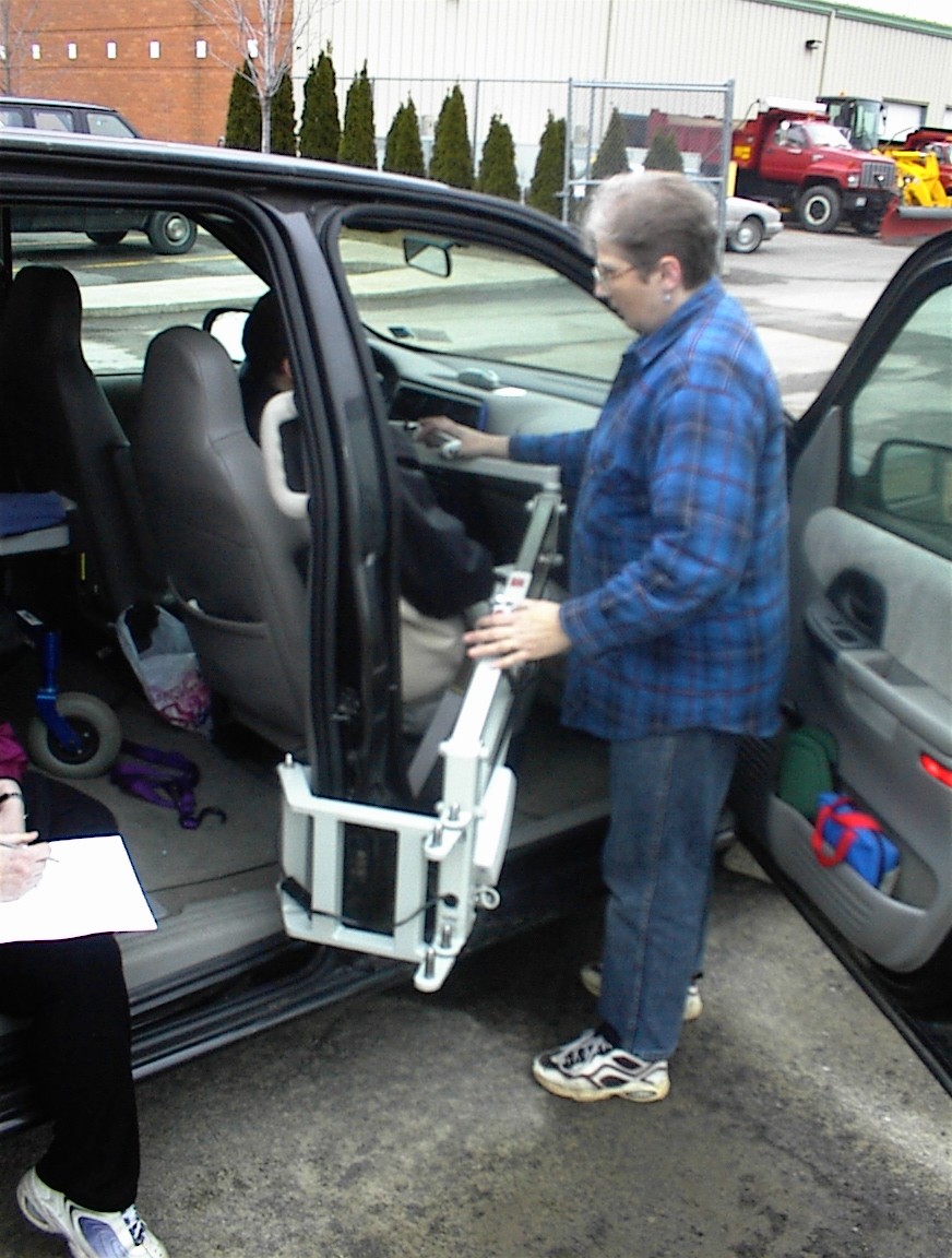 Multi Lift As Scooterwheelchair Lift